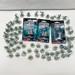 Nolzur's Marvelous Miniatures Lot of 67 Pieces Townsfolk Minis  D&D Assorted